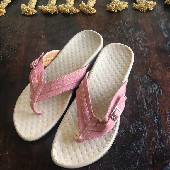 Sold - Picture 2 of 9